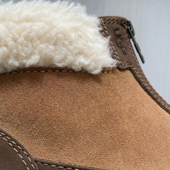 NEW UGG Hapsburg Zip Boot Shearling Trim size 7 - Picture 10 of 14